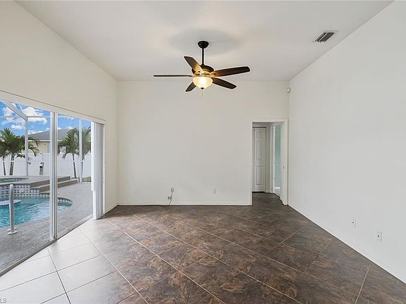 5th image of 1728 NW 7th AVE