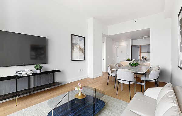1st image of 10 City Pt APT 26L