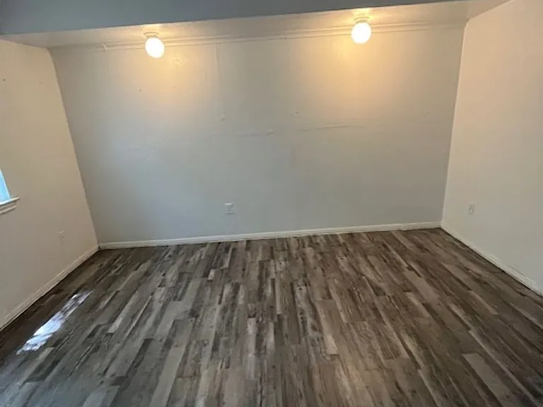 4716 Sycamore St — Photo 35