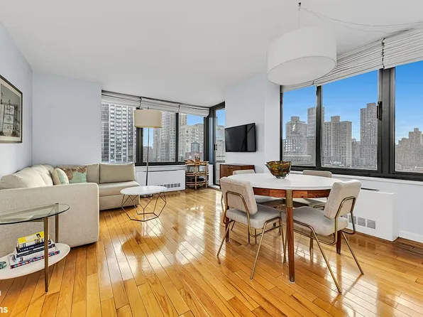 300 E 85th St APT 1107, Manhattan, NY 10028