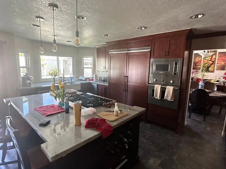 1046 S Mountcrest Ct — Photo 6