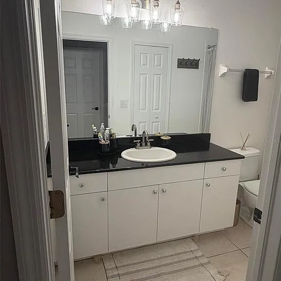 4056 Alan Dr — Photo 13