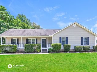 1328 Greenbranch Ln, Raleigh, NC 27603