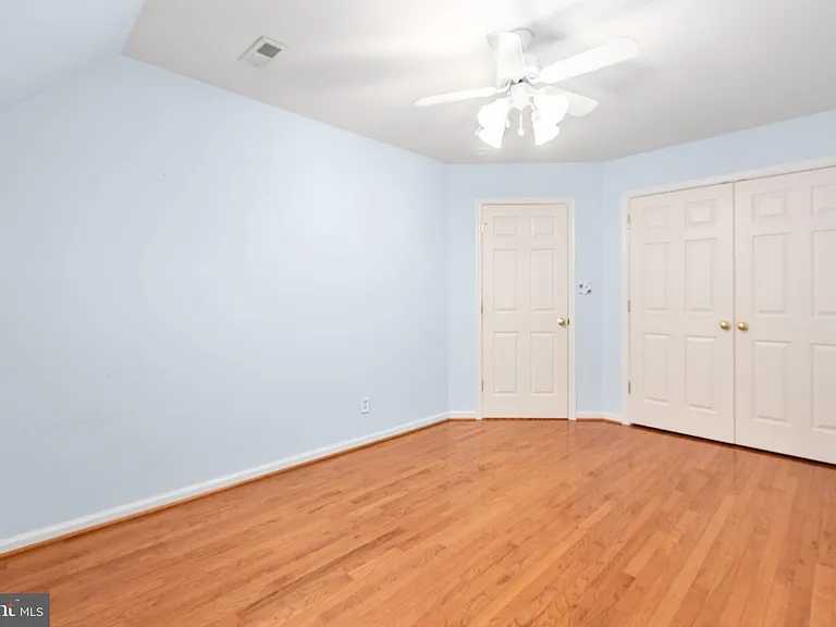 10721 Colbys Ln — Photo 35