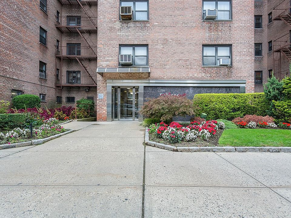 1st image of 3190 140th St #2E