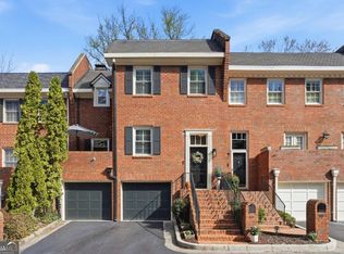 423 Jefferson Cir, Atlanta, GA 30328