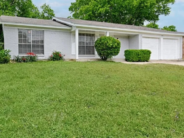 6609 Bernadine St, Fort Worth, TX 76148