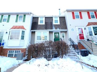 4152 Dawn Valley Ct, Chantilly, VA 20151