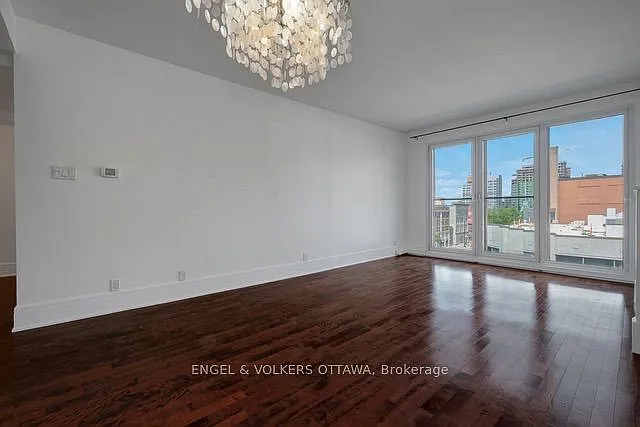 700 Sussex Dr N #403 — Photo 10