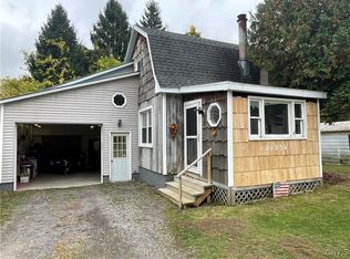 21230 Weaver Rd, Watertown, NY 13601