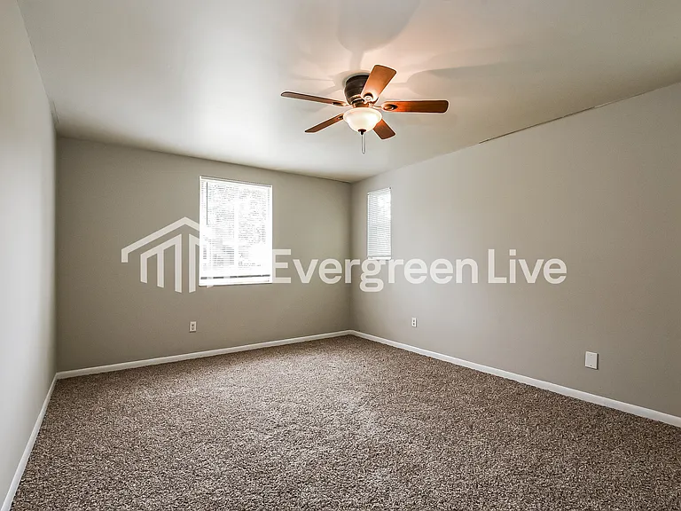 2038 Keyes Ln — Photo 7