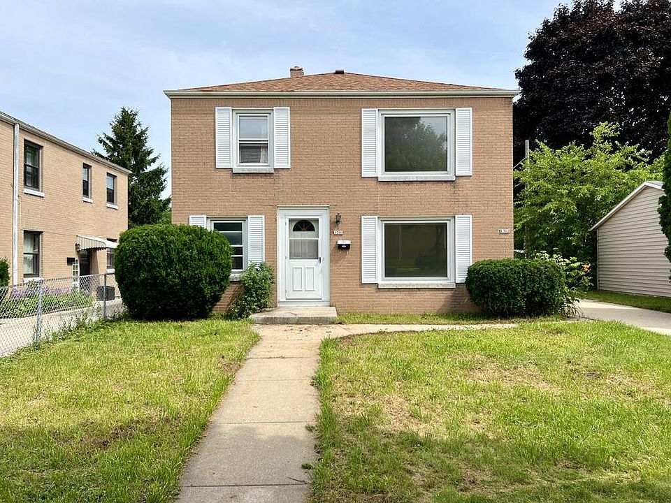 1st image of 1300 East Howard AVENUE #1302