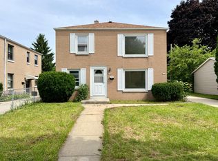 1300 E Howard Ave #1302, Milwaukee, WI