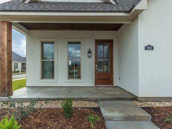2nd image of 206 Green Cay Dr