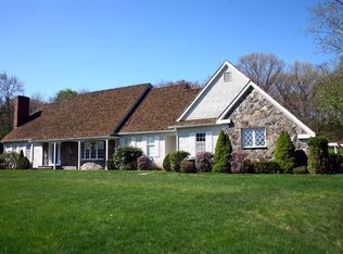 30 Christina Gene Cir, Cumberland, RI 02864