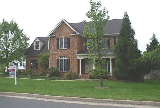 1st image of 112 Crestleigh Dr