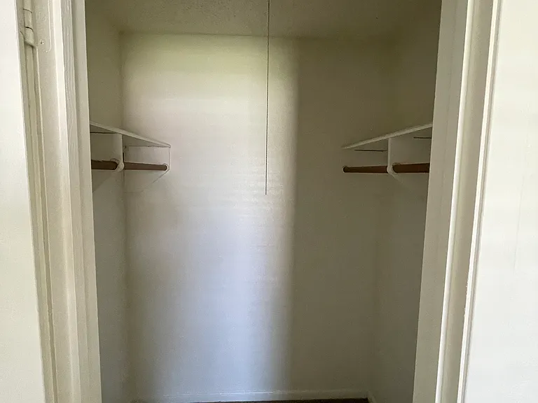 13139 Temple Cir — Photo 14