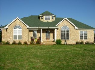 359 N Centerpoint Rd, Portland, TN 37148