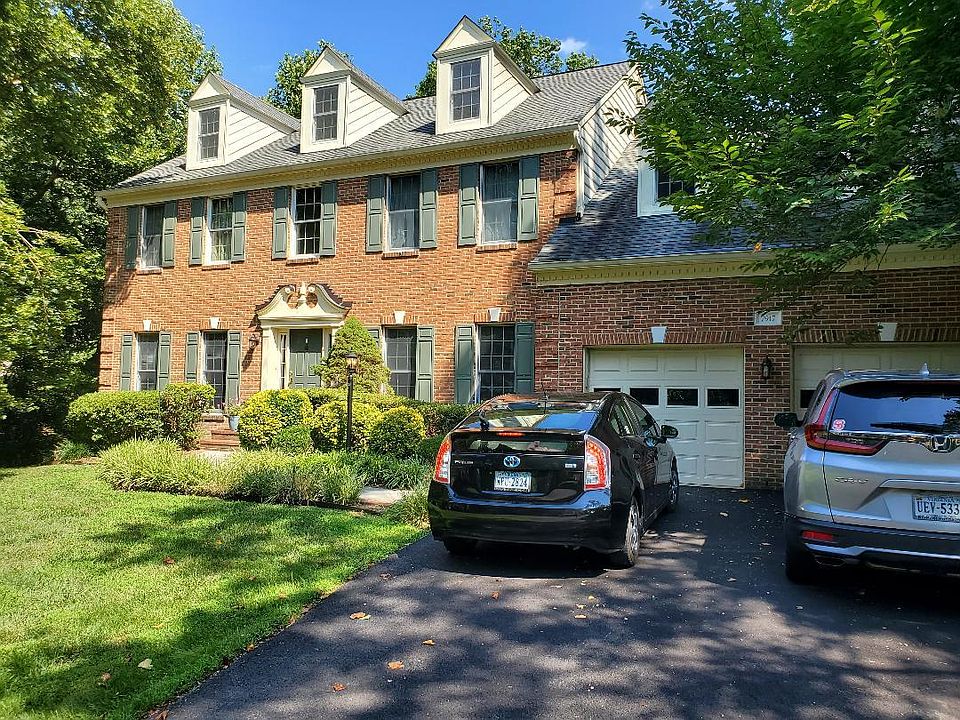 1st image of 7917 Bracksford Ct