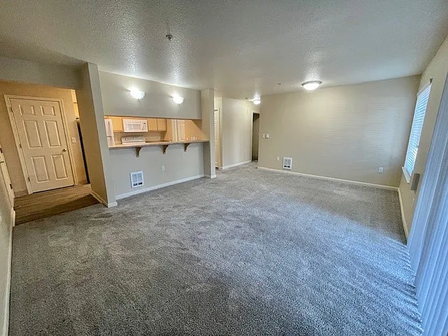 Aspen Highlands Apartments — Photo 23