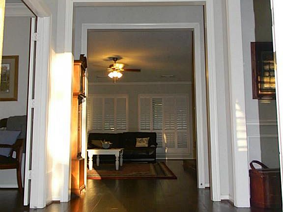 2nd image of 2111 Pleasant Palm Cir