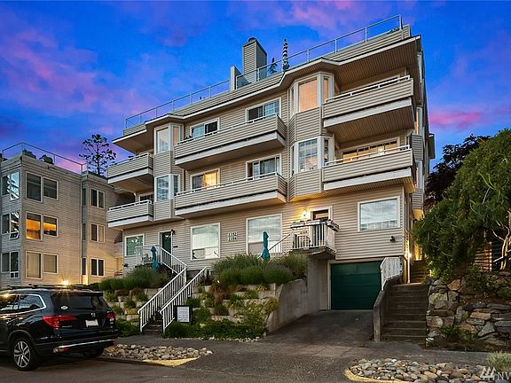 2nd image of 2354 Yale Ave E APT 301
