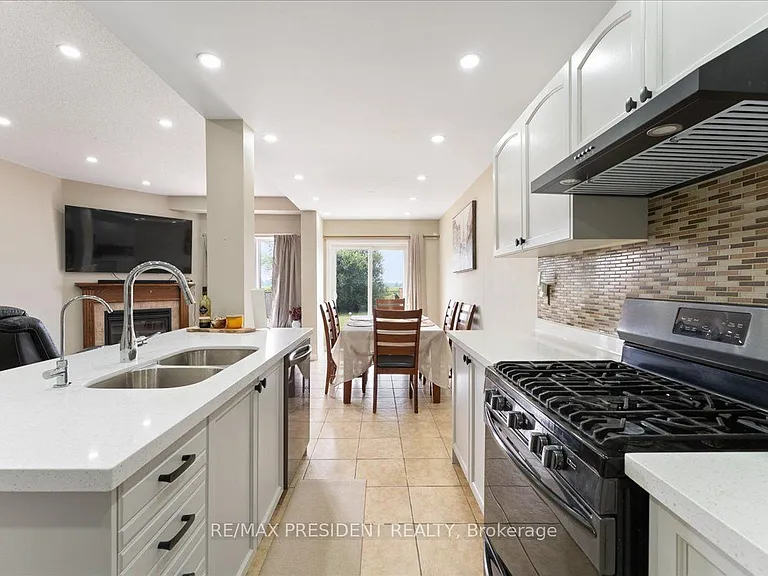 285 Southbrook Dr — Photo 11