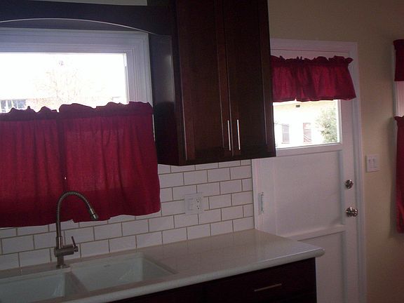 4th image of 28 Junipero Ave