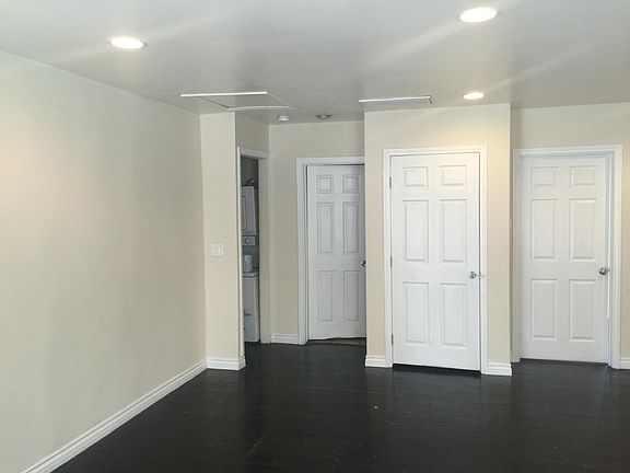 2nd image of 1351 Valencia St