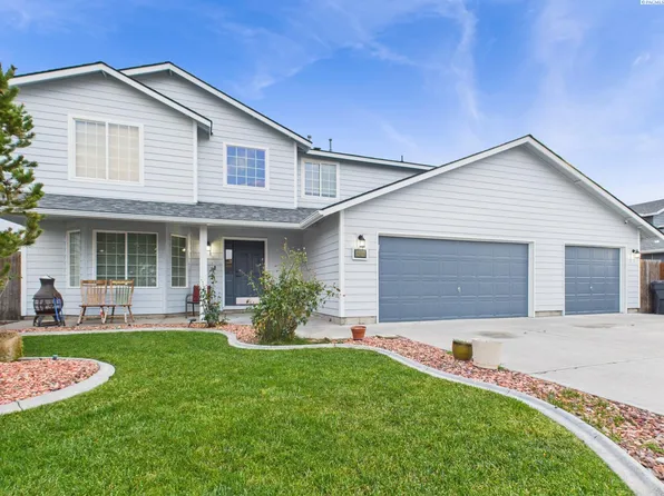 8208 Lopez Dr, Pasco, WA 99301