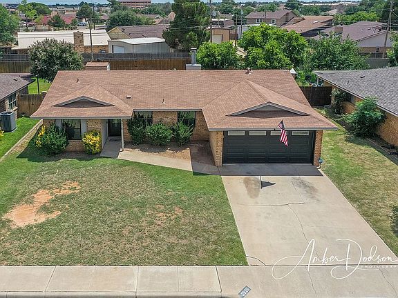 2nd image of 3926 Lyndale Dr
