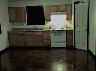 607 Mark St, Granger, WA 98932