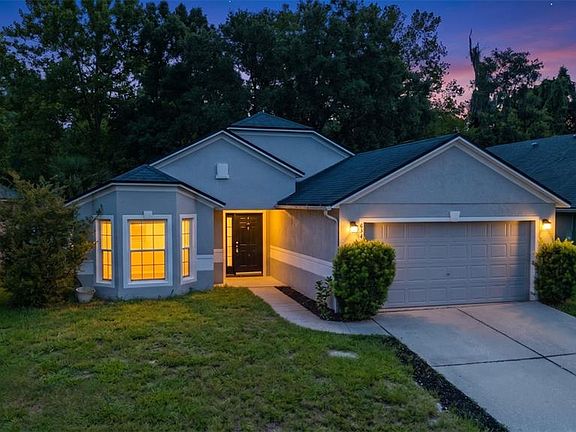 3rd image of 634 Spring Cavern Ave