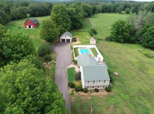 43 Old Warren Rd, West Brookfield, MA 01585