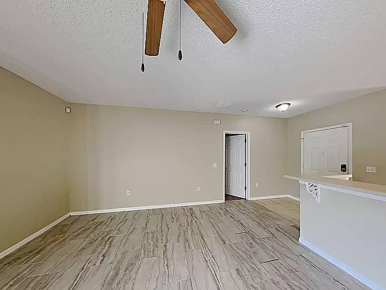 1st image of 1384 Burnley Ct
