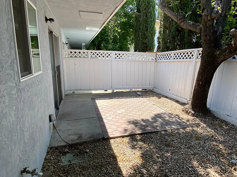 264 Douglas Ln #1 — Photo 20