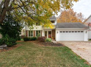 3625 Woodhaven Cir, Hamburg, NY