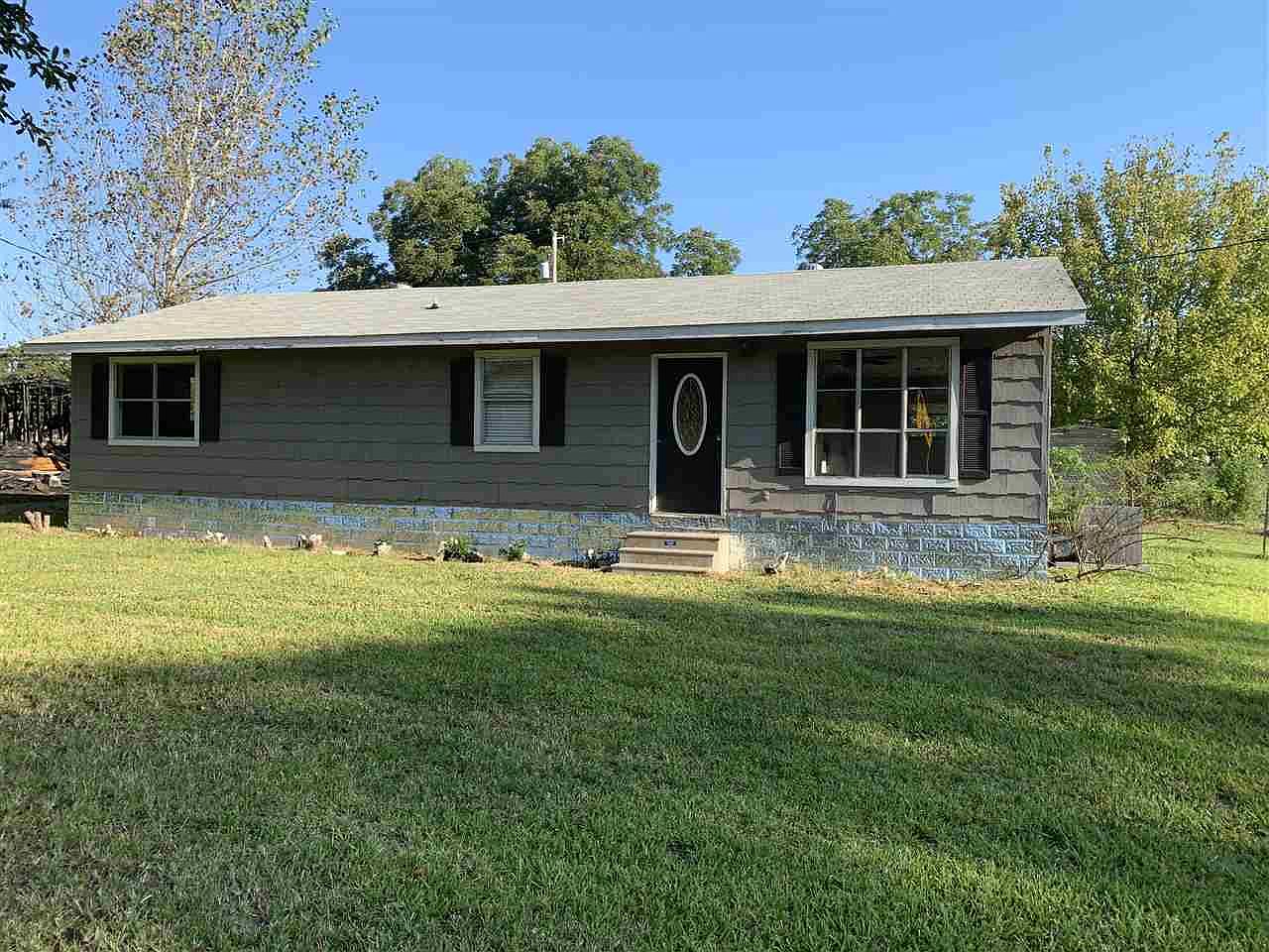 163 E Van Buren St, Beckville, TX 75631 Zillow