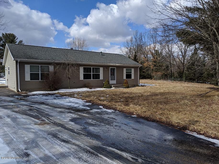 1st image of 11965 Birch Dr