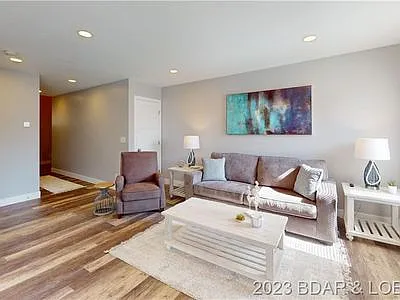 3 bed, 2.5 bath, 1564 sqft, $2,000 — Photo 4