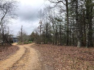 333 Eaheart Rd, Crab Orchard, TN 37723