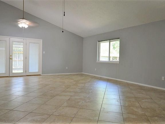 4th image of 11715 Montbrook Dr