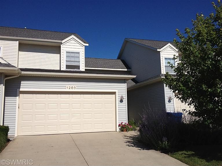 1st image of 1265 Bent Grass Ct