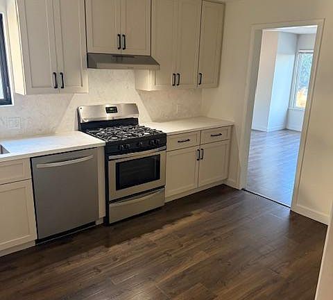 2nd image of 89 Roosevelt Way APT 1