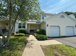 202 The Mews UNIT 202, Rocky Hill, CT 06067