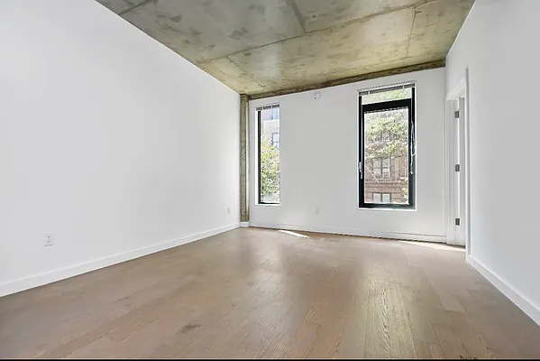 Rented by Compass | media 2