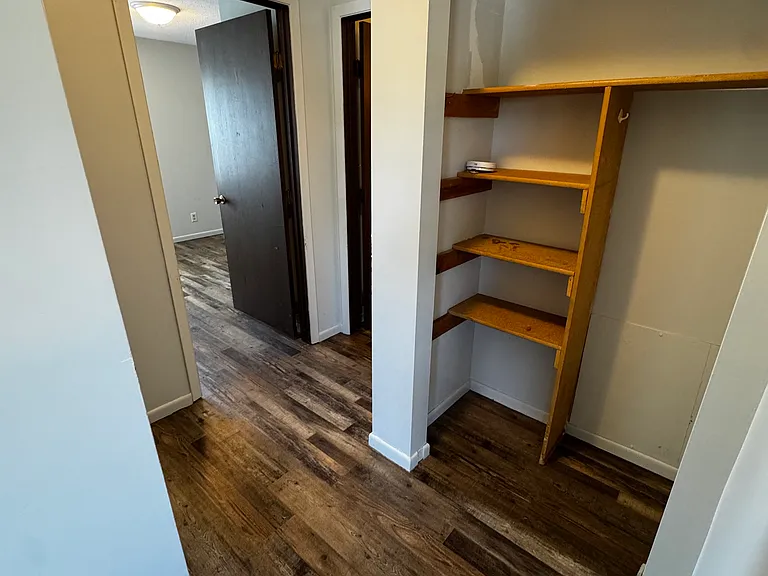 402 2nd Ave SW #2 — Photo 5