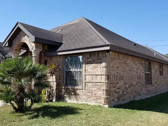 2nd image of 605 E Tulipan St