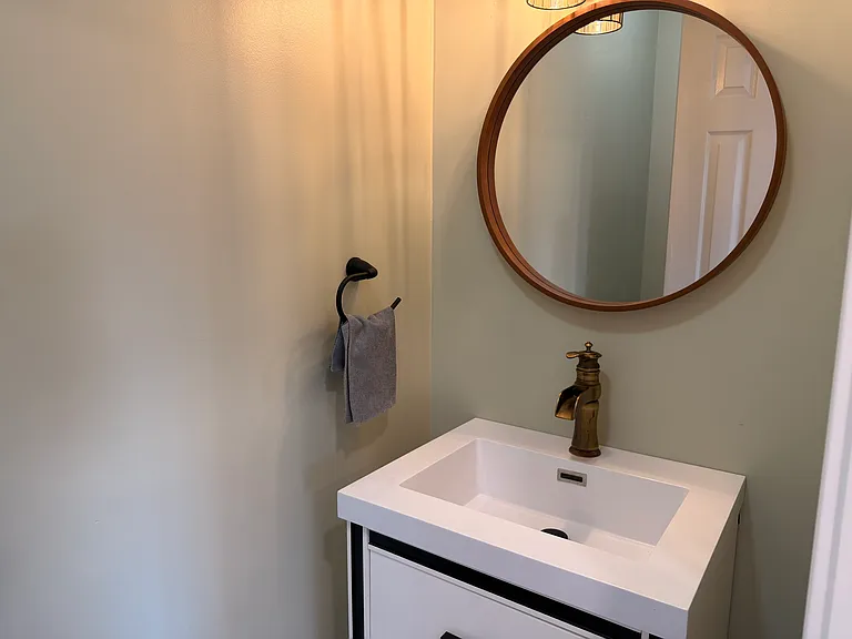 856 River Rd #B — Photo 6