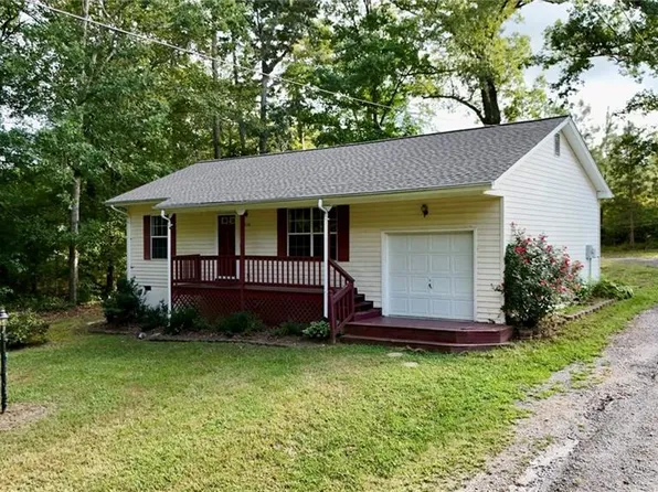 16132 W Byron Dr, Smithfield, VA 23430